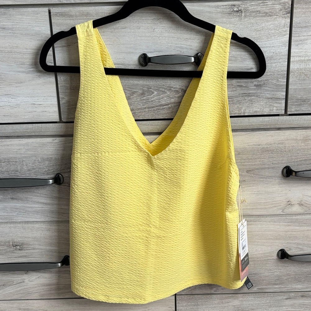 vuori SL Villa textured cropped tank top NWT